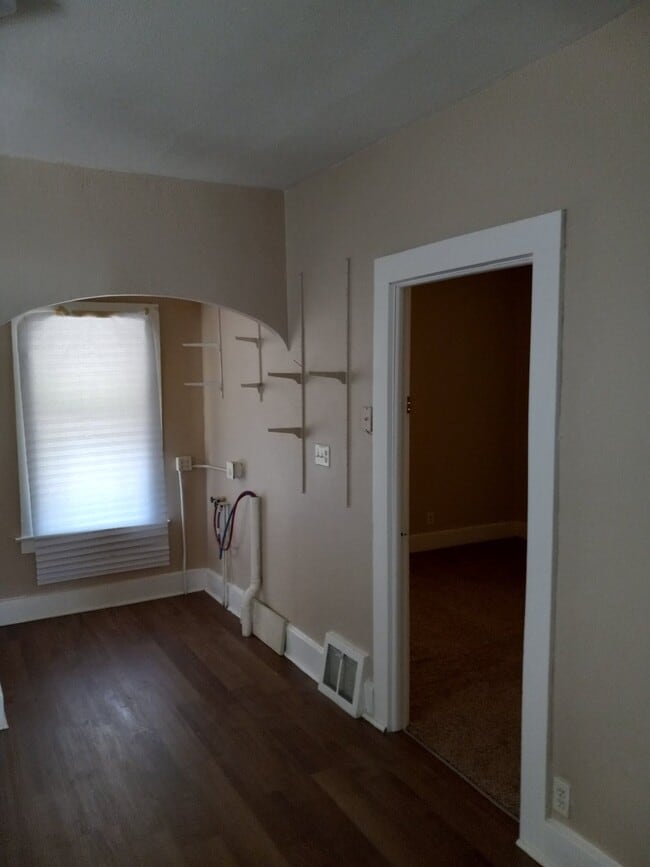 Foto del edificio - 641 Western Ave