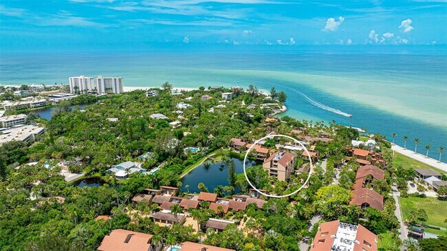 Foto del edificio - 22 Sandy Cove Rd