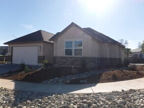 Building Photo - 175 Trek Ln