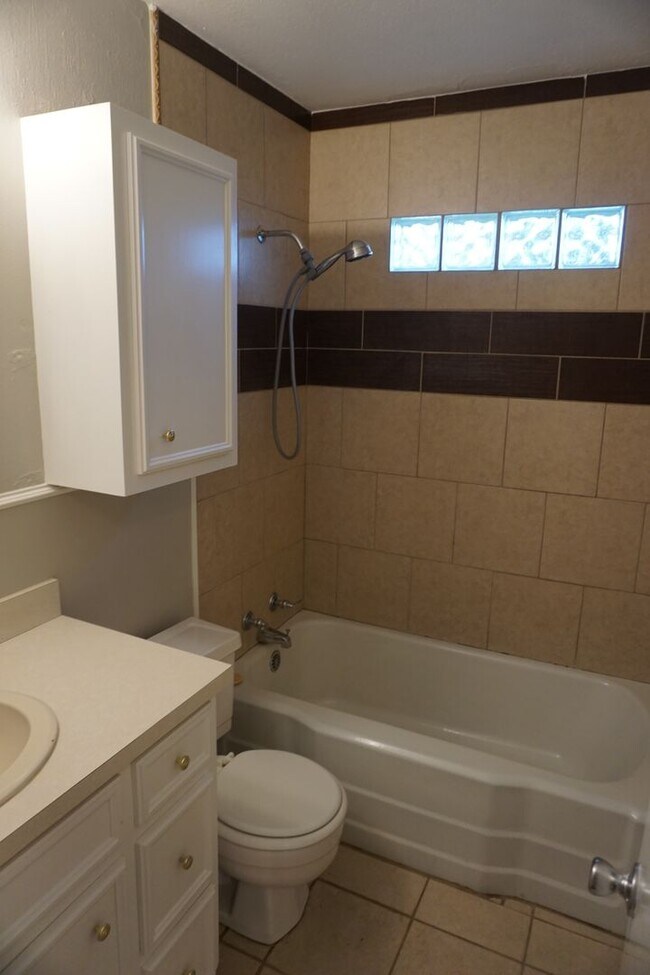 Foto del edificio - 4008 32nd St