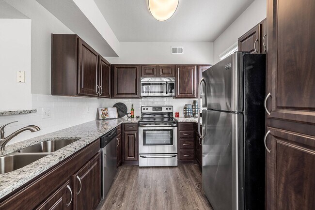 Building Photo - Marquis at Lantana