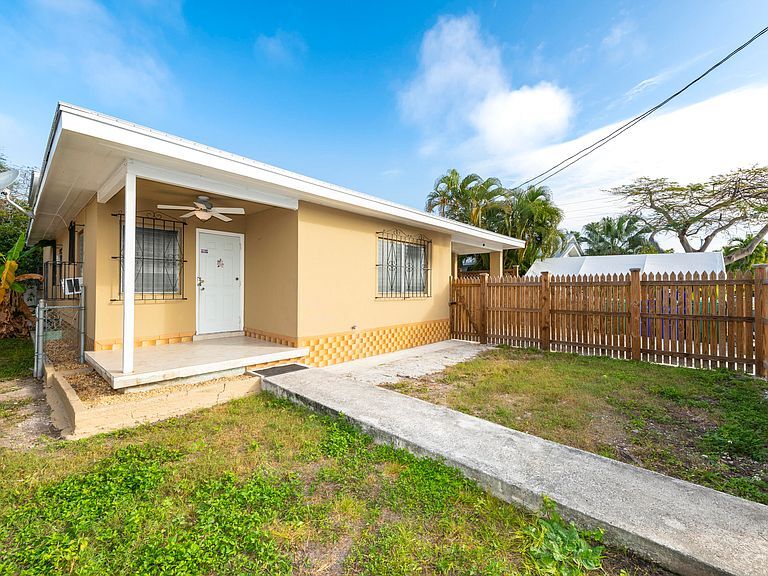 Foto principal - 2523 Seidenberg Ave