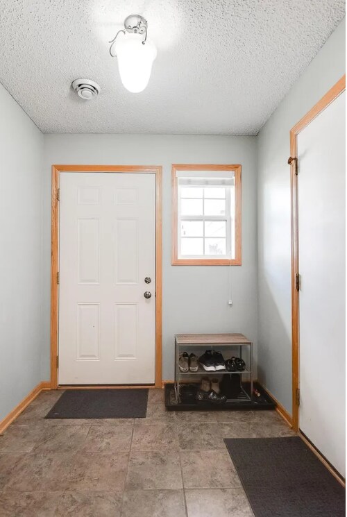 Foto del edificio - 6787 Pine Crest Trail S