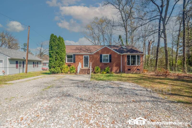 Primary Photo - 8511 Ackley Ave
