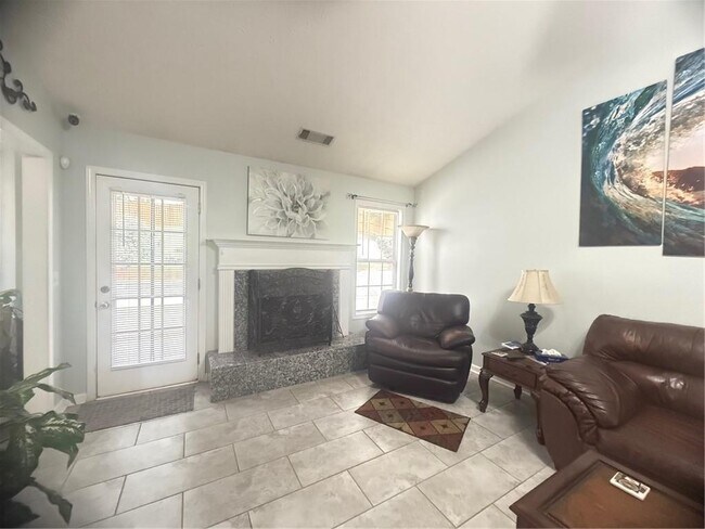 Foto del edificio - 3484 Lynley Mill Ln
