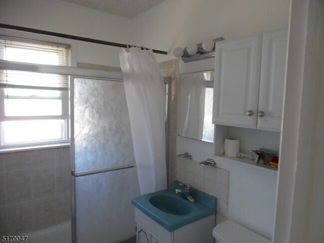 Foto del edificio - 243 N 13th St