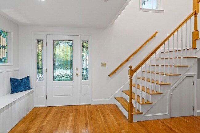 Foto del edificio - 67 Hillside Rd
