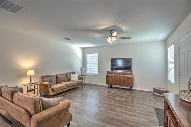 Building Photo - 1623 Daunton Dr