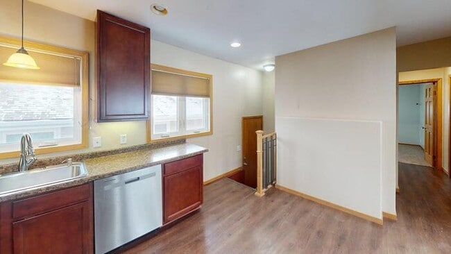 Building Photo - 1103 E Indiana Ave