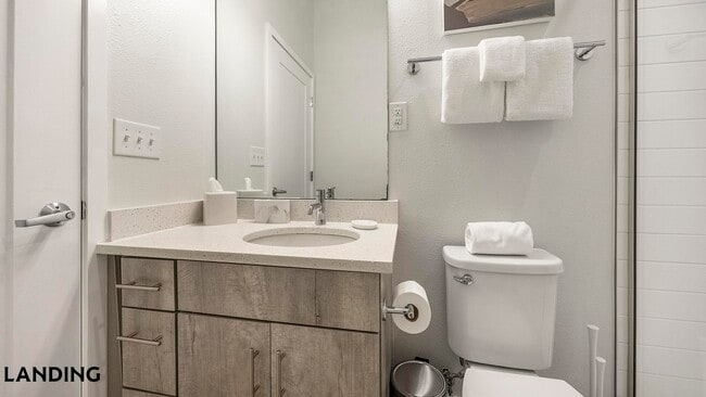 Building Photo - 3022 Zuni St