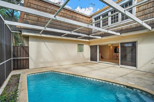 Building Photo - 11582 Winchester Dr