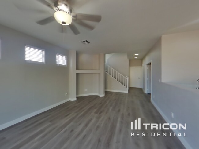 Building Photo - 9224 Isle Pointe Ct