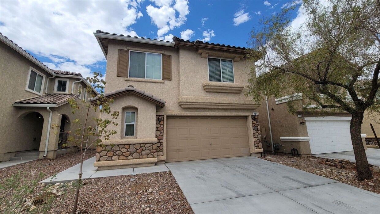 Primary Photo - 4 br, 3.5 bath House - 7379 Lagoon Blue St