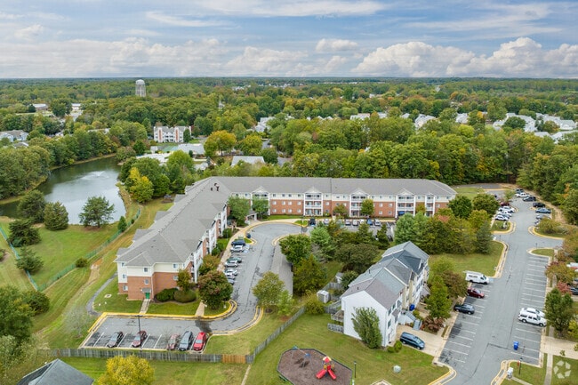 Building Photo - Kings Crest Senior Apartments