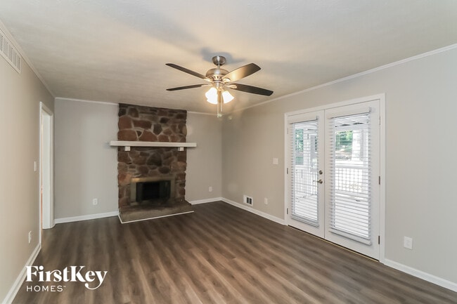 Foto del edificio - 2515 Cottonwood Dr