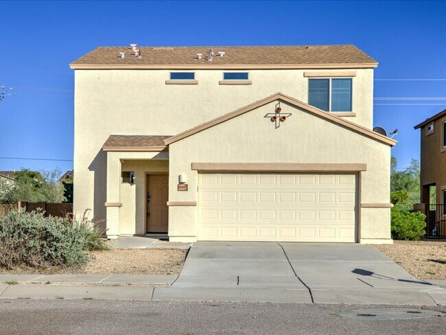 Building Photo - Modern 2-Story Home with Spacious Layout &...