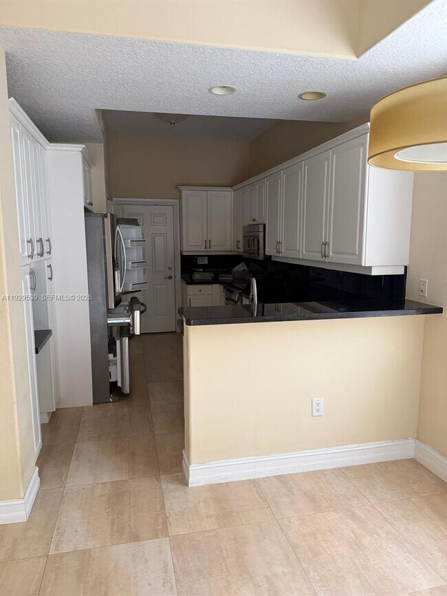 Foto del edificio - 3085 NE 208th Terrace