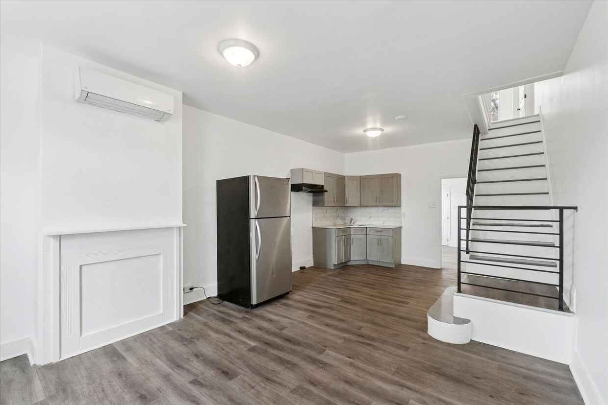 3 Bedroom House North Philly- Newly Renovated - 3 Bedroom House North Philly- Newly Renovated