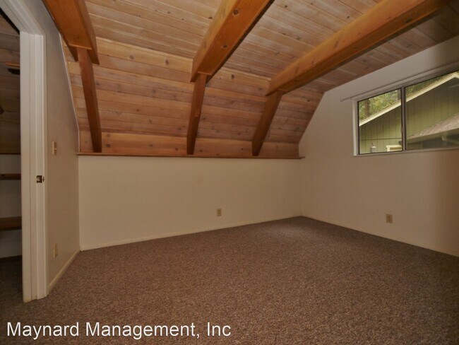 Building Photo - 1 br, 1 bath House - 16870 Alpine Dr.