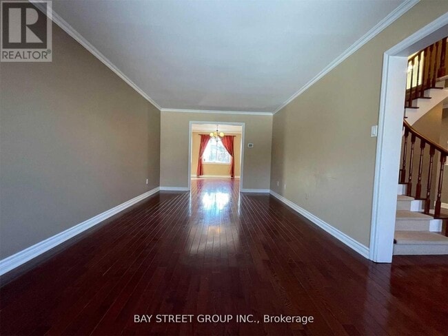 Photo du bâtiment - 2079 Pineview Dr