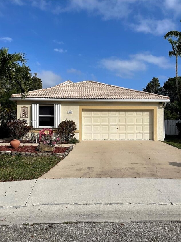 1080 Briar Ridge Rd, Weston, FL 33327 House Rental in Weston, FL