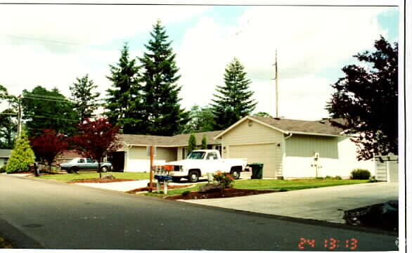 Primary Photo - 15205-15207 9th Ave E