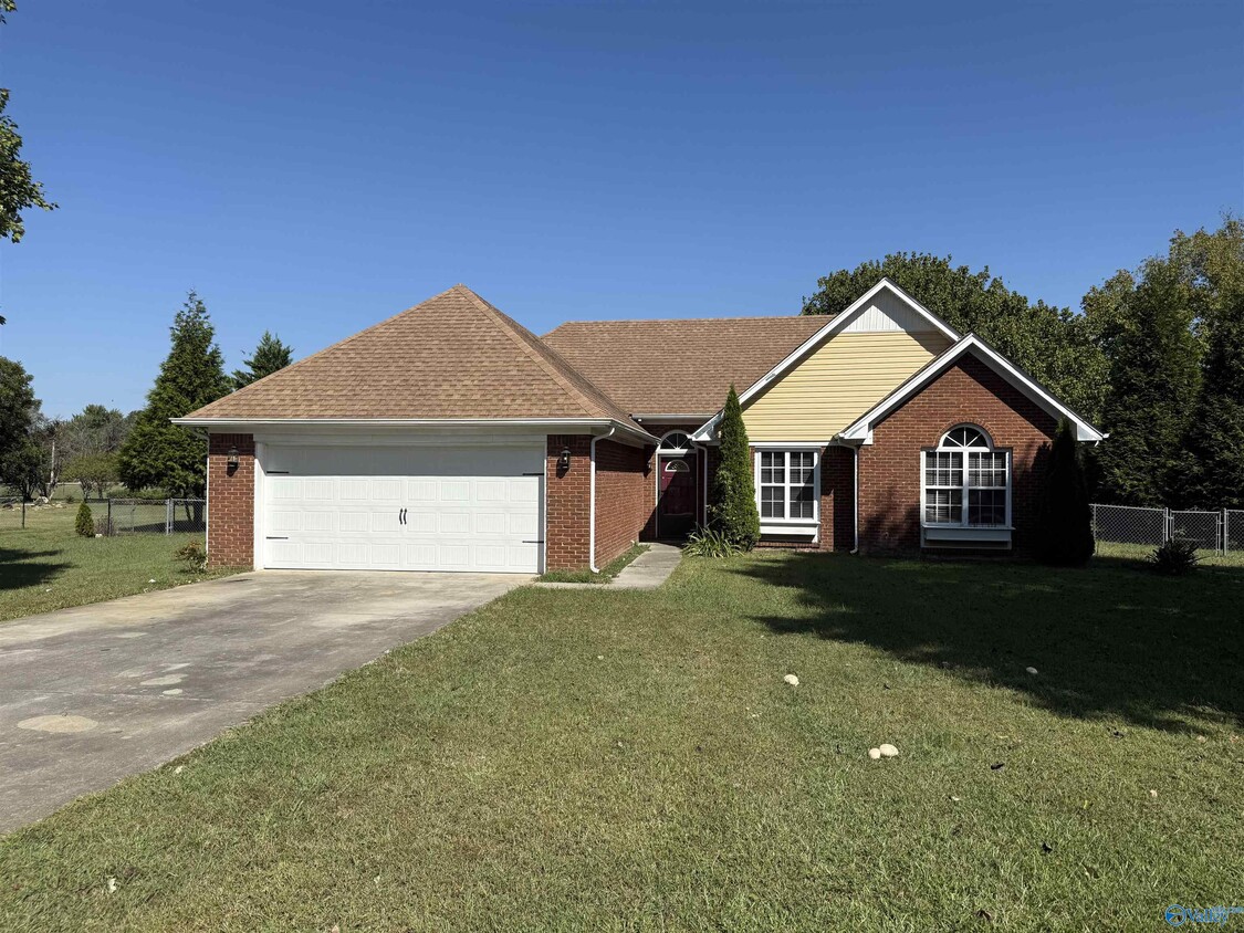 Primary Photo - 1149 Opp Reynolds Rd