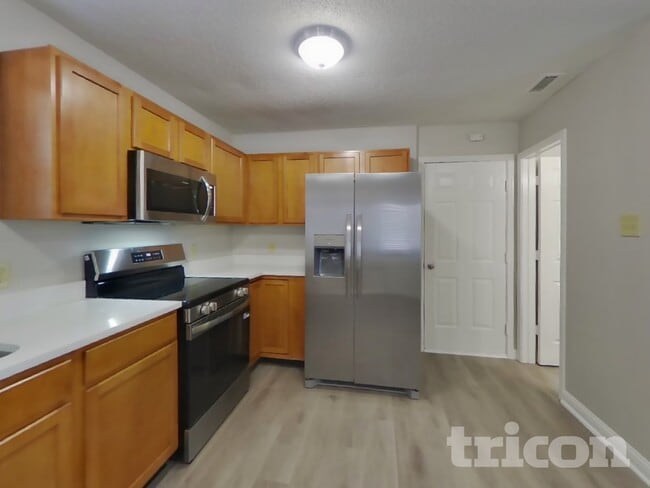 Building Photo - 1420 Alonzo Pl