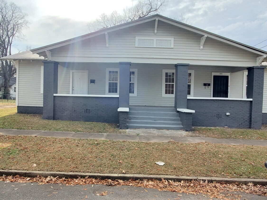 Primary Photo - 214 76th St N