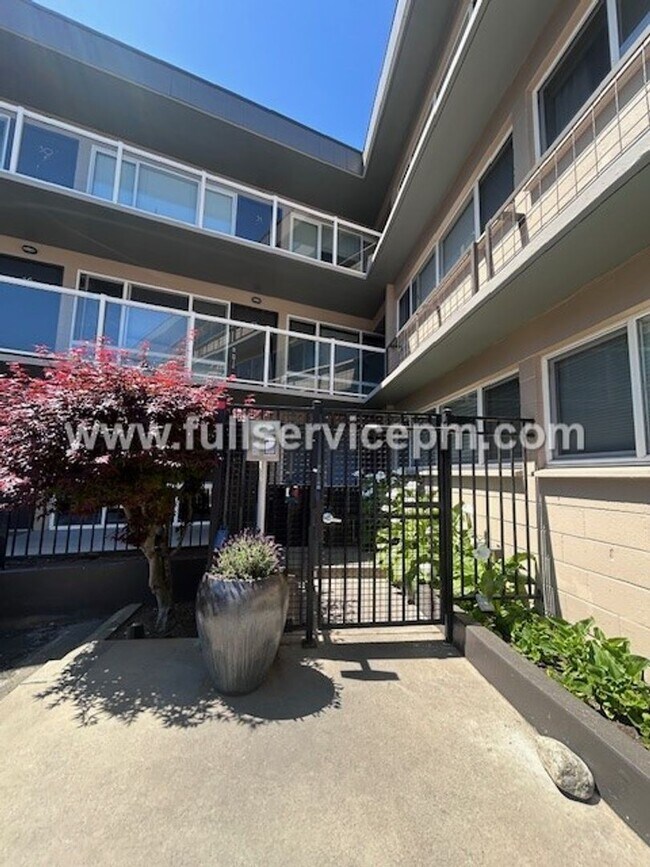Building Photo - Alki Beach Living! Spacious Studio! Puget Sound Views! Super Sunsets!