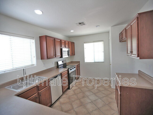 Building Photo - 981 S 242nd Dr