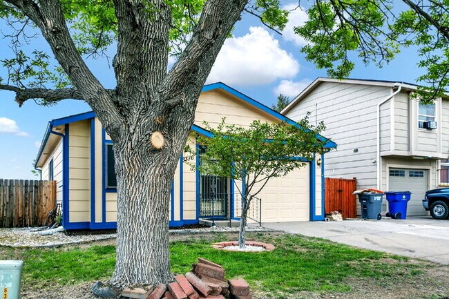 Foto del edificio - Updated 3-Bedroom Home with Unobstructed Pikes Peak Views Near Peterson SFB
