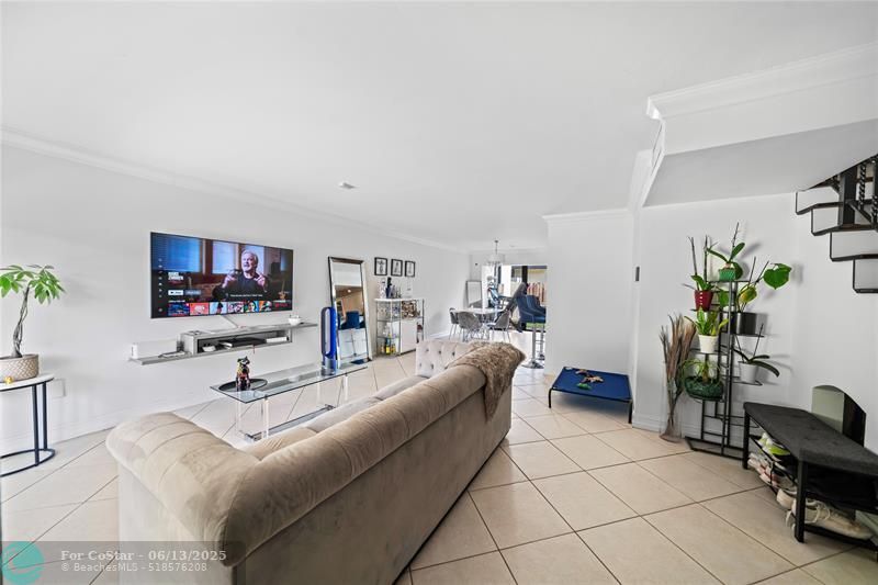 Primary Photo - 8745 SW 137th Ave