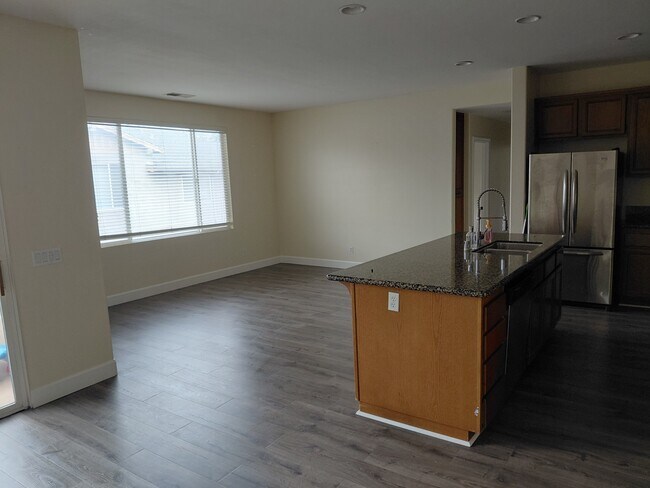 Foto del edificio - 268 Lattice Ln