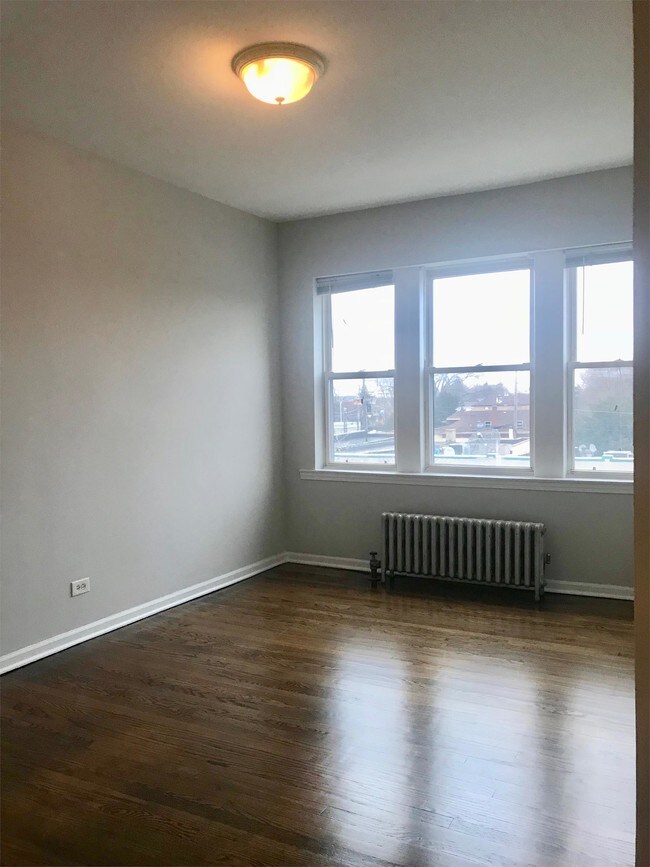 Foto del edificio - 7153 W Grand Ave