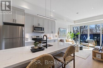 Building Photo - 53 Harriet St