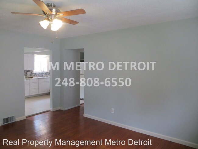 Building Photo - 3 br, 1 bath House - 1770 E Jarvis