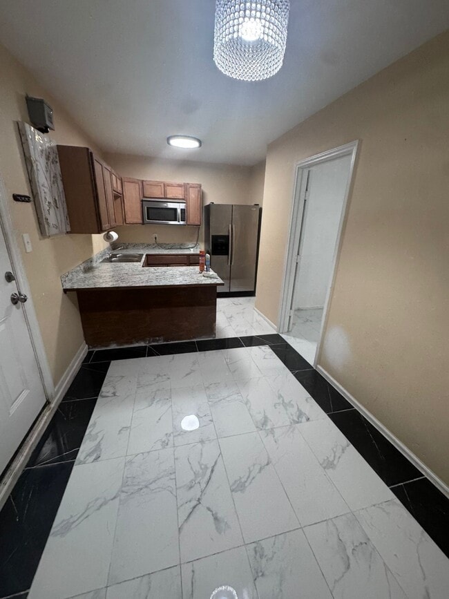 Building Photo - 4603 Meadows Edge Ln