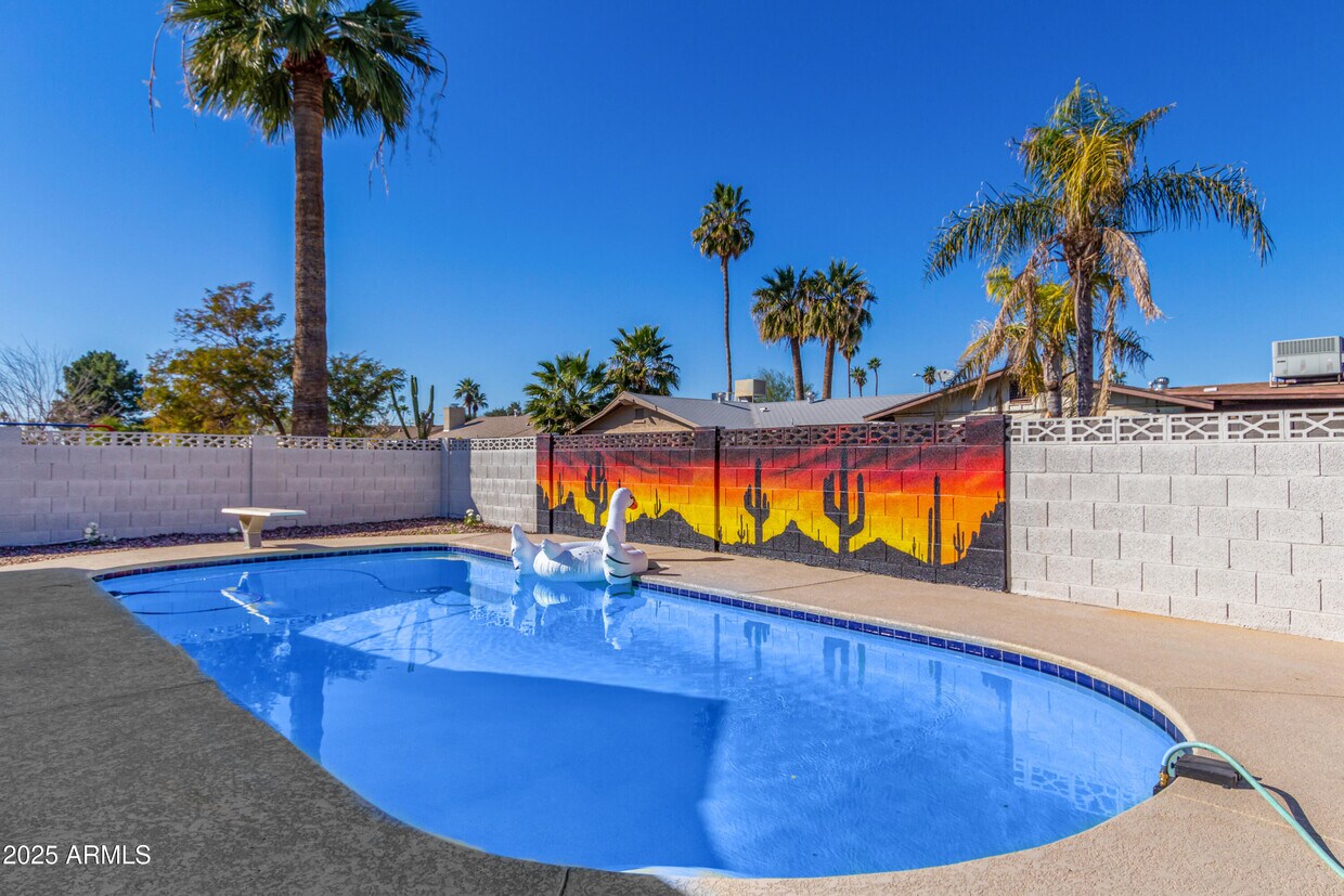 Foto principal - 1634 E Bishop Dr