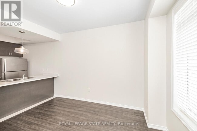 Building Photo - 5038 Serena Dr