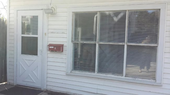 Building Photo - 1311 S State St