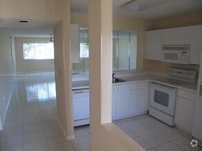 Building Photo - 9511 Weldon Cir