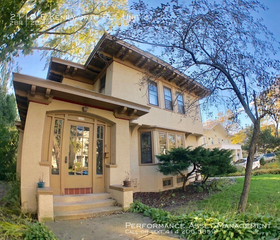 Primary Photo - 2119 E Kenilworth Pl