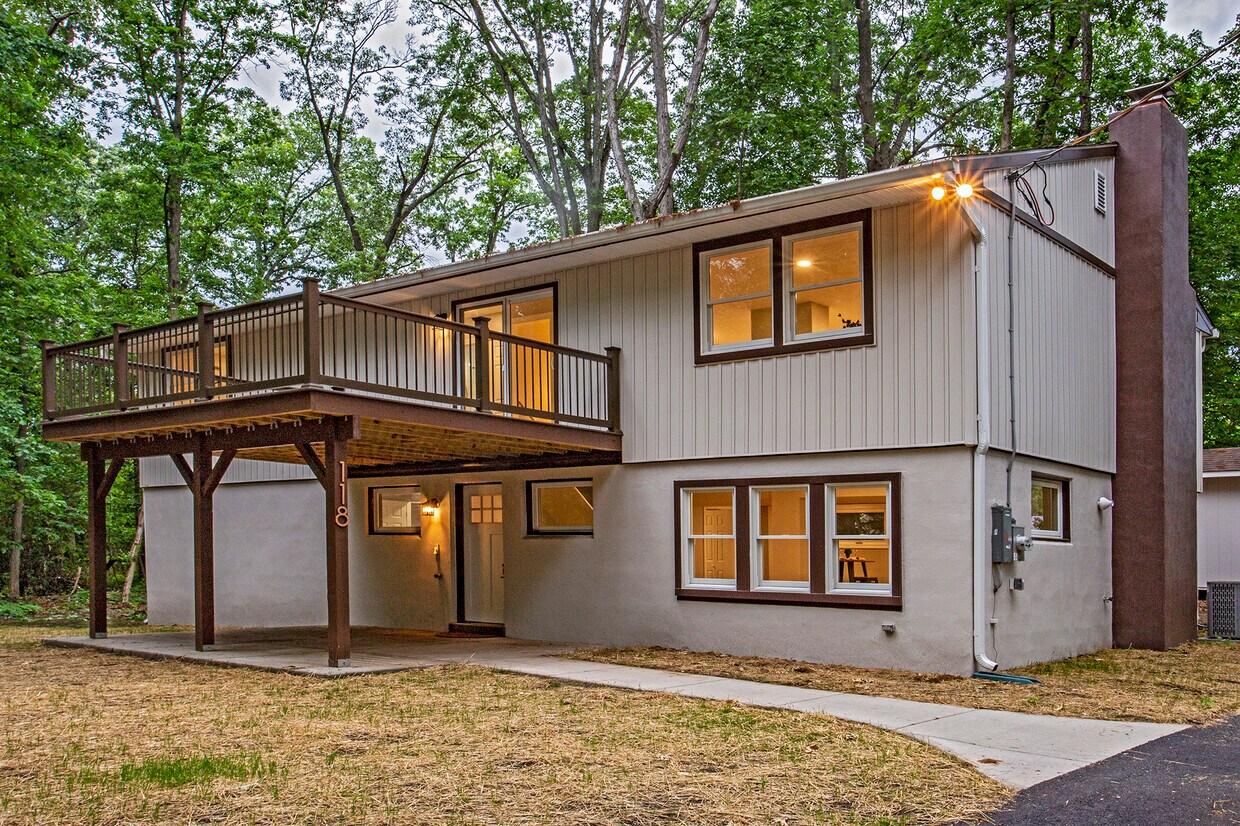 Foto principal - 118 Bock Ave
