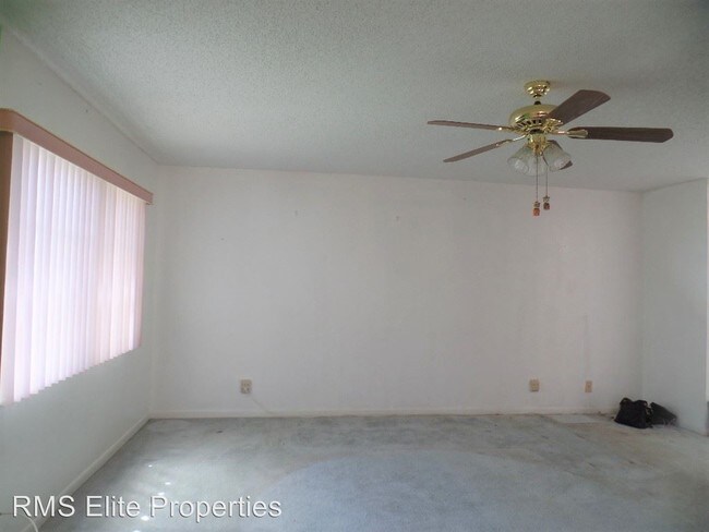 Foto del edificio - 2 br, 2 bath House - 3212 38th Way S. Unit A
