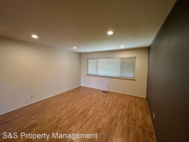 Foto del edificio - 3 br, 2 bath House - 7151 Westmoreland Way