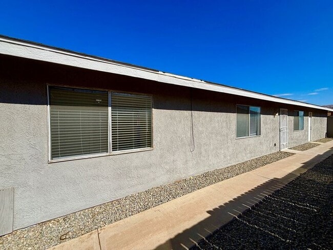 Building Photo - 21480 Laguna Rd