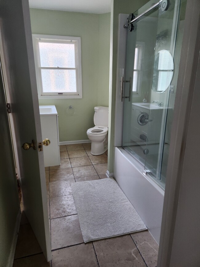 Updated bathroom - 310 N 5th Ave