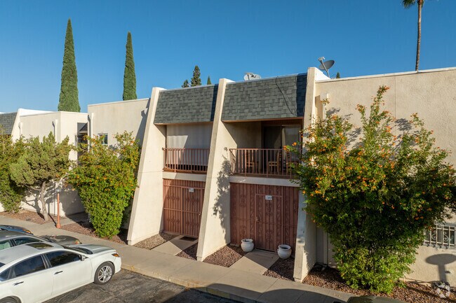 Foto del edificio - Las Colinas