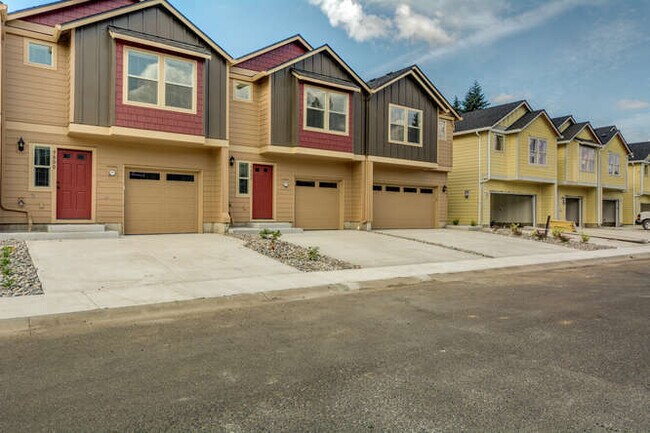Building Photo - 9704 NE 76th Way